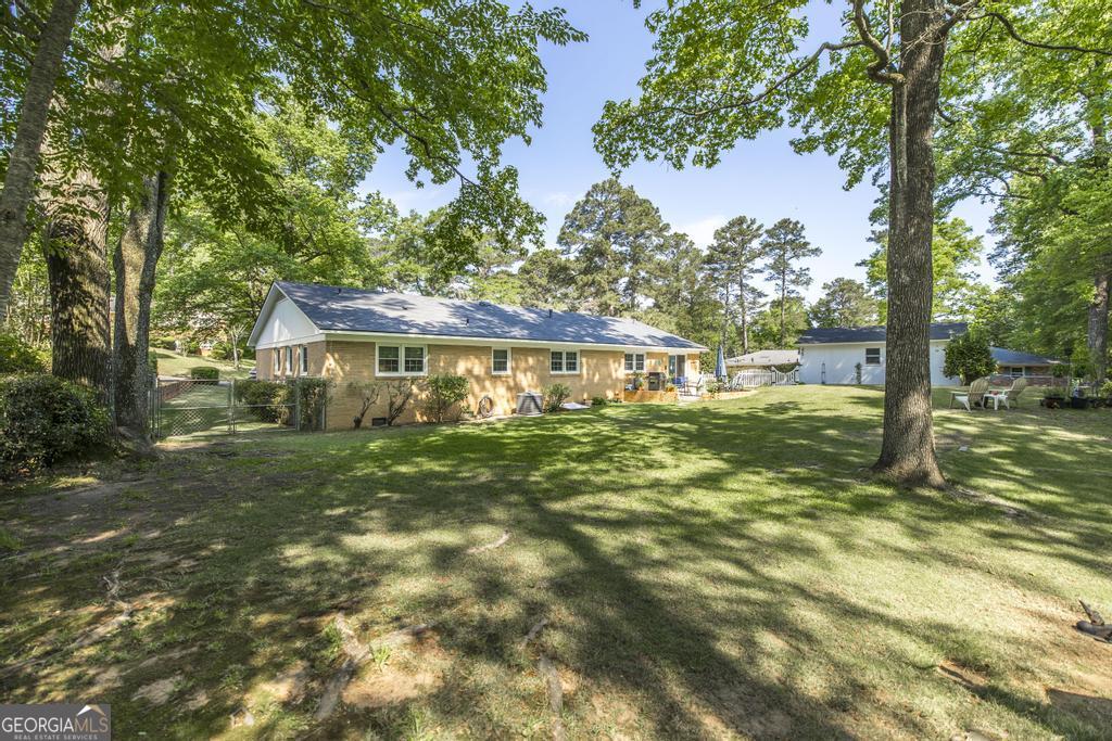 1943 Birchwood Way Macon GA 31211