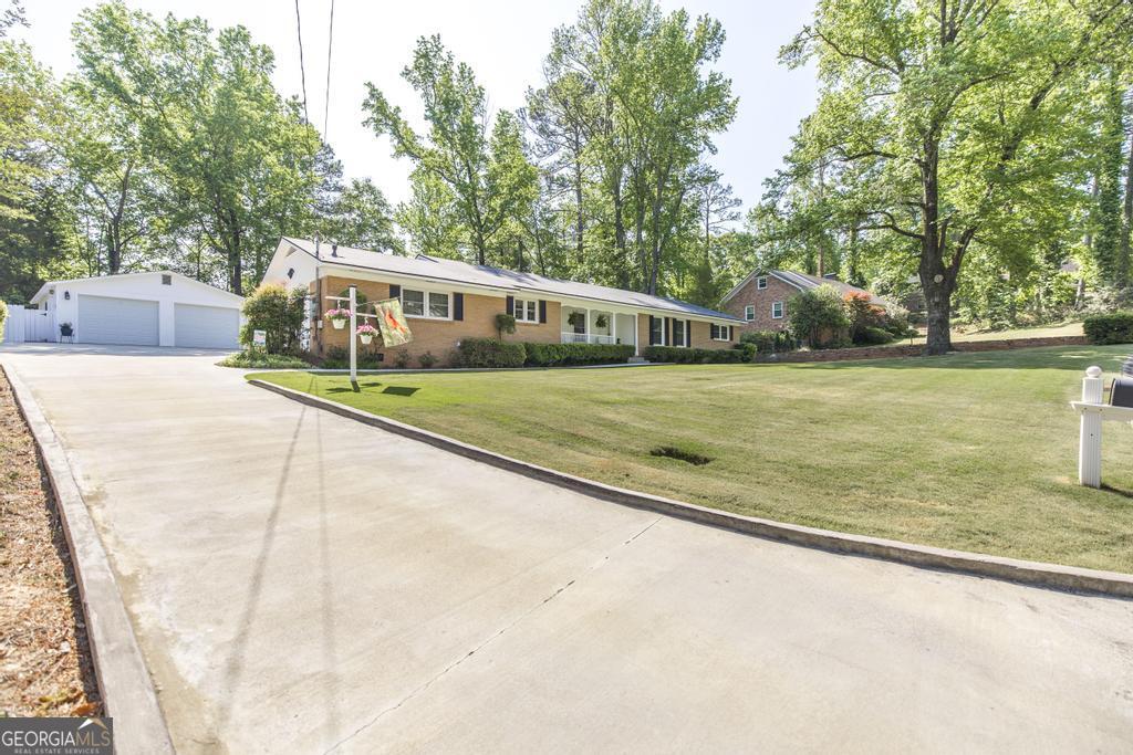 1943 Birchwood Way Macon GA 31211