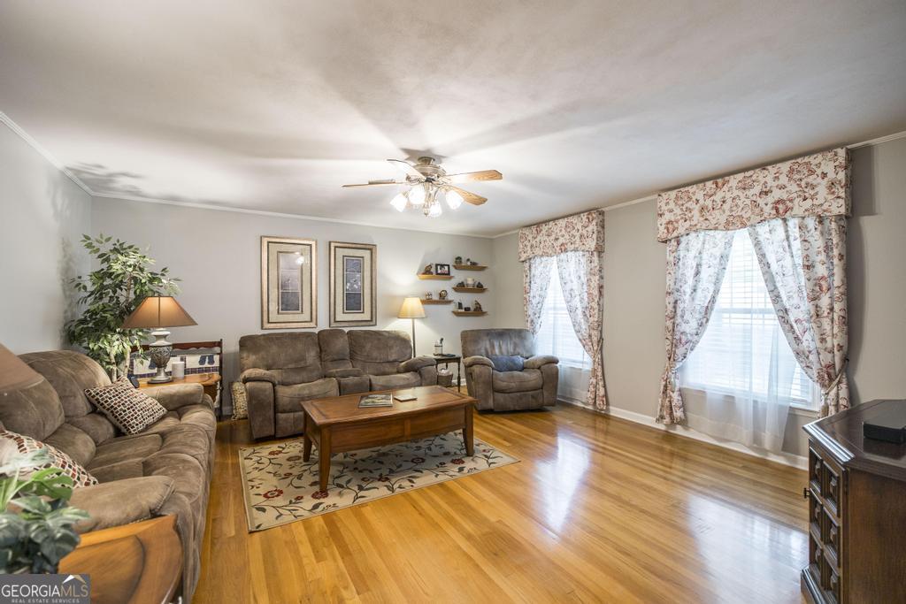 1943 Birchwood Way Macon GA 31211