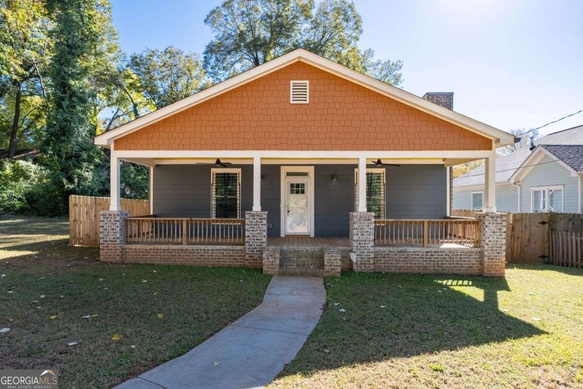 1070 Lucile Avenue SW Atlanta GA 30310