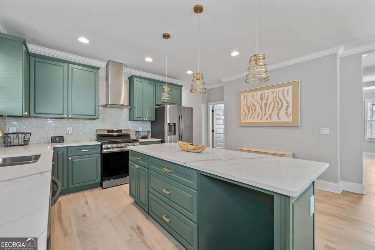 1070 Lucile Avenue SW Atlanta GA 30310