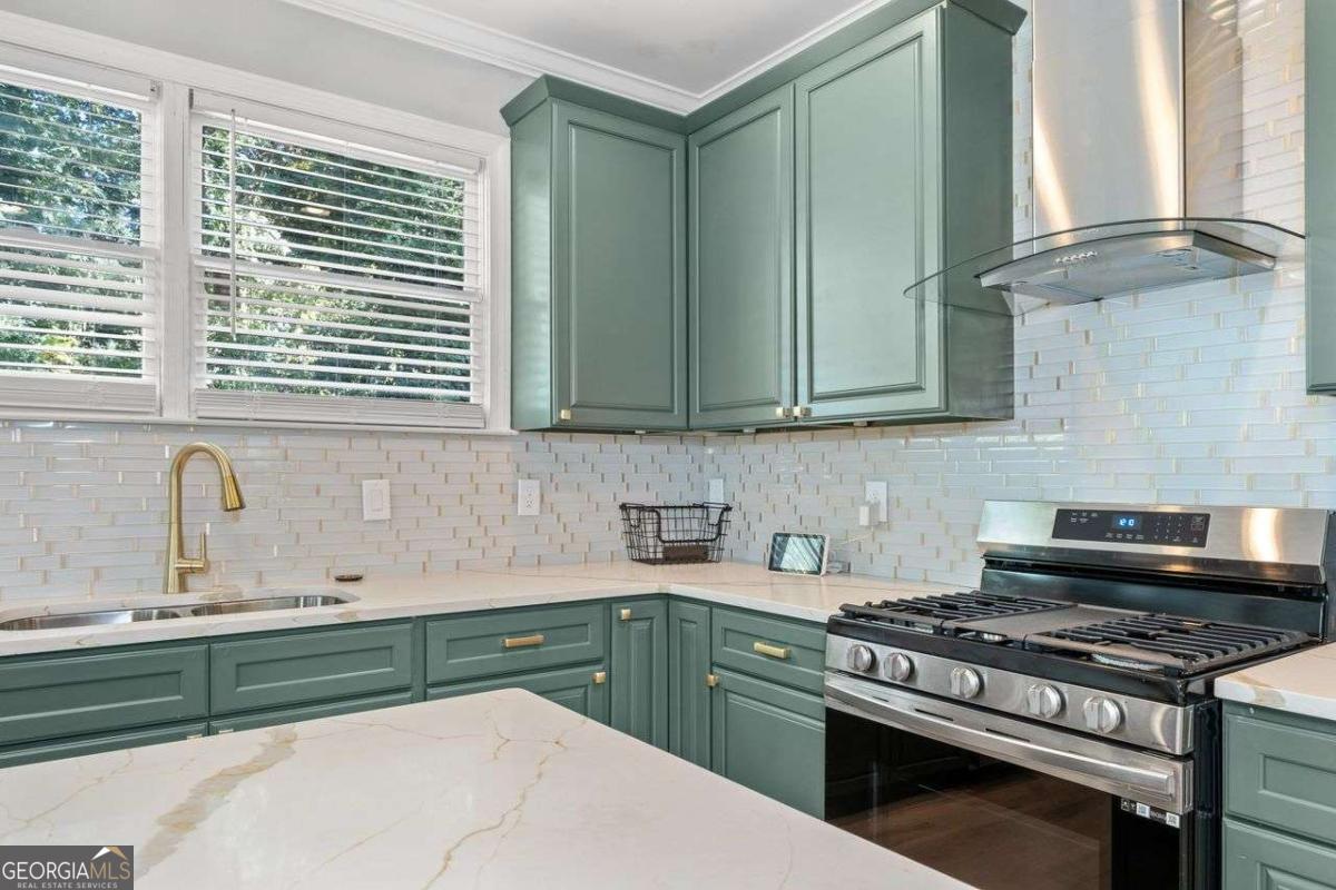 1070 Lucile Avenue SW Atlanta GA 30310