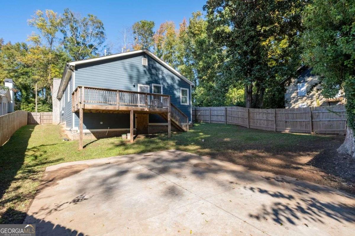 1070 Lucile Avenue SW Atlanta GA 30310