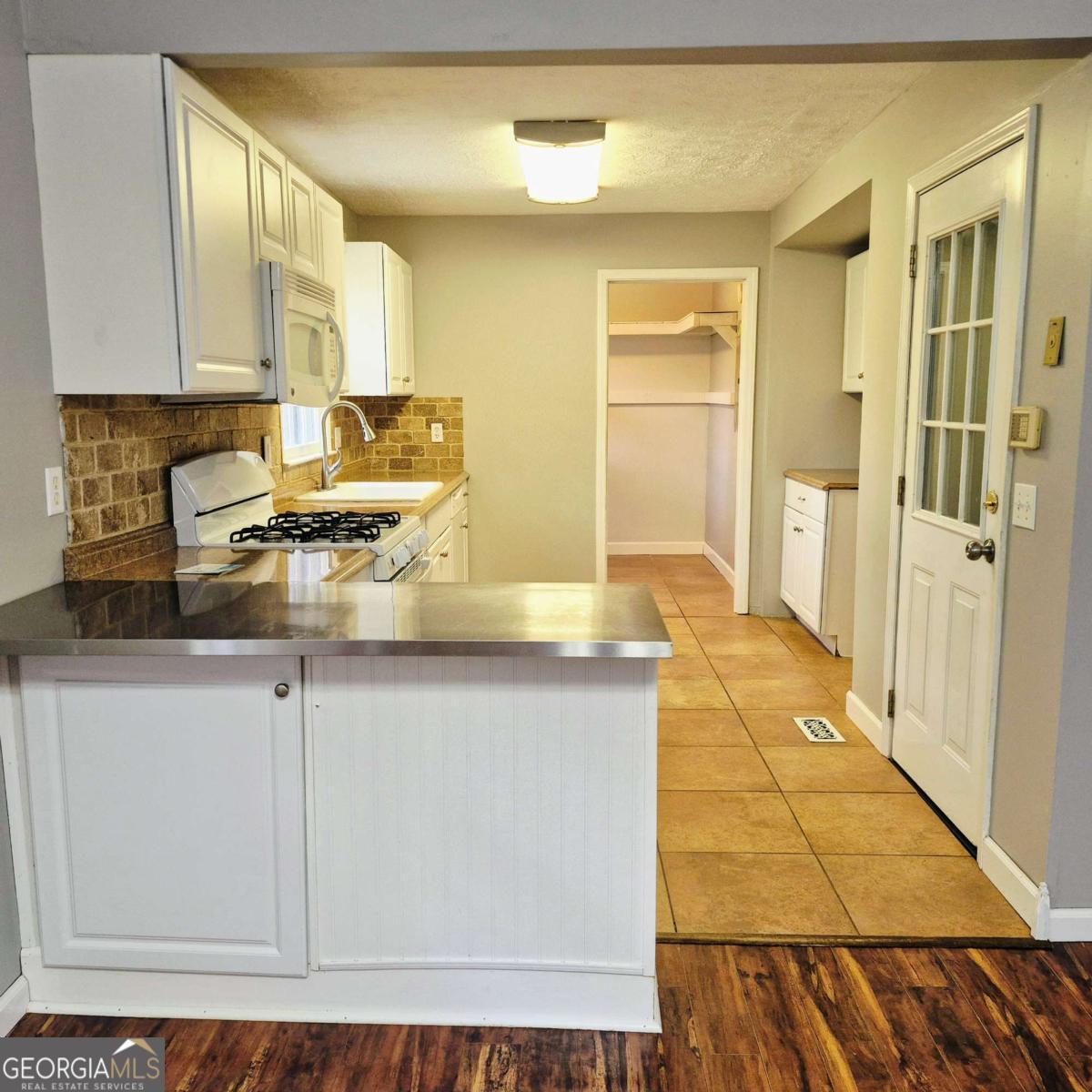 4082 Yeager Road Douglasville GA 30135