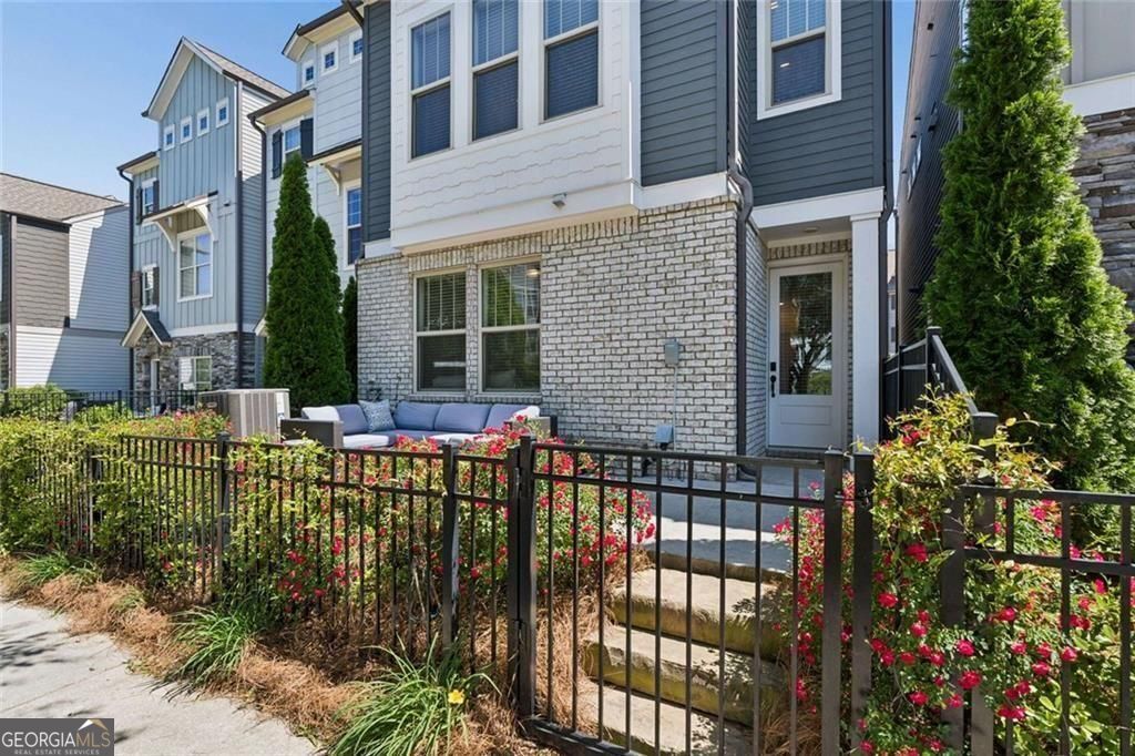 1061 Kirkland Circle Smyrna GA 30080