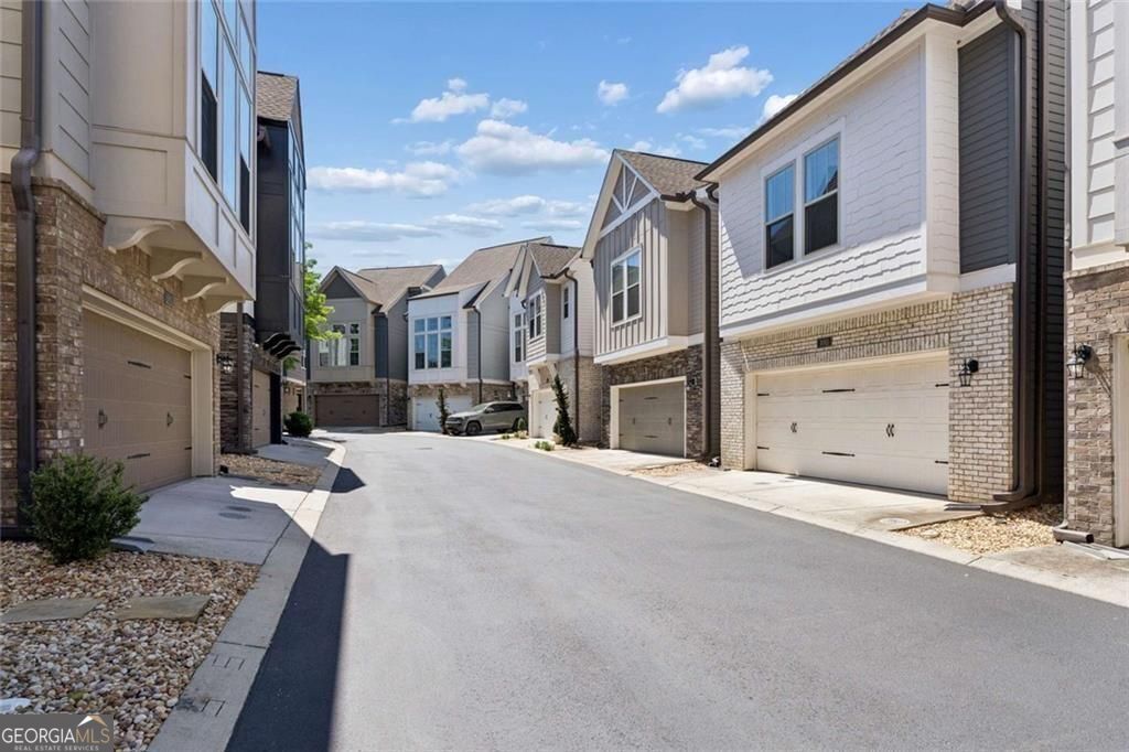 1061 Kirkland Circle Smyrna GA 30080