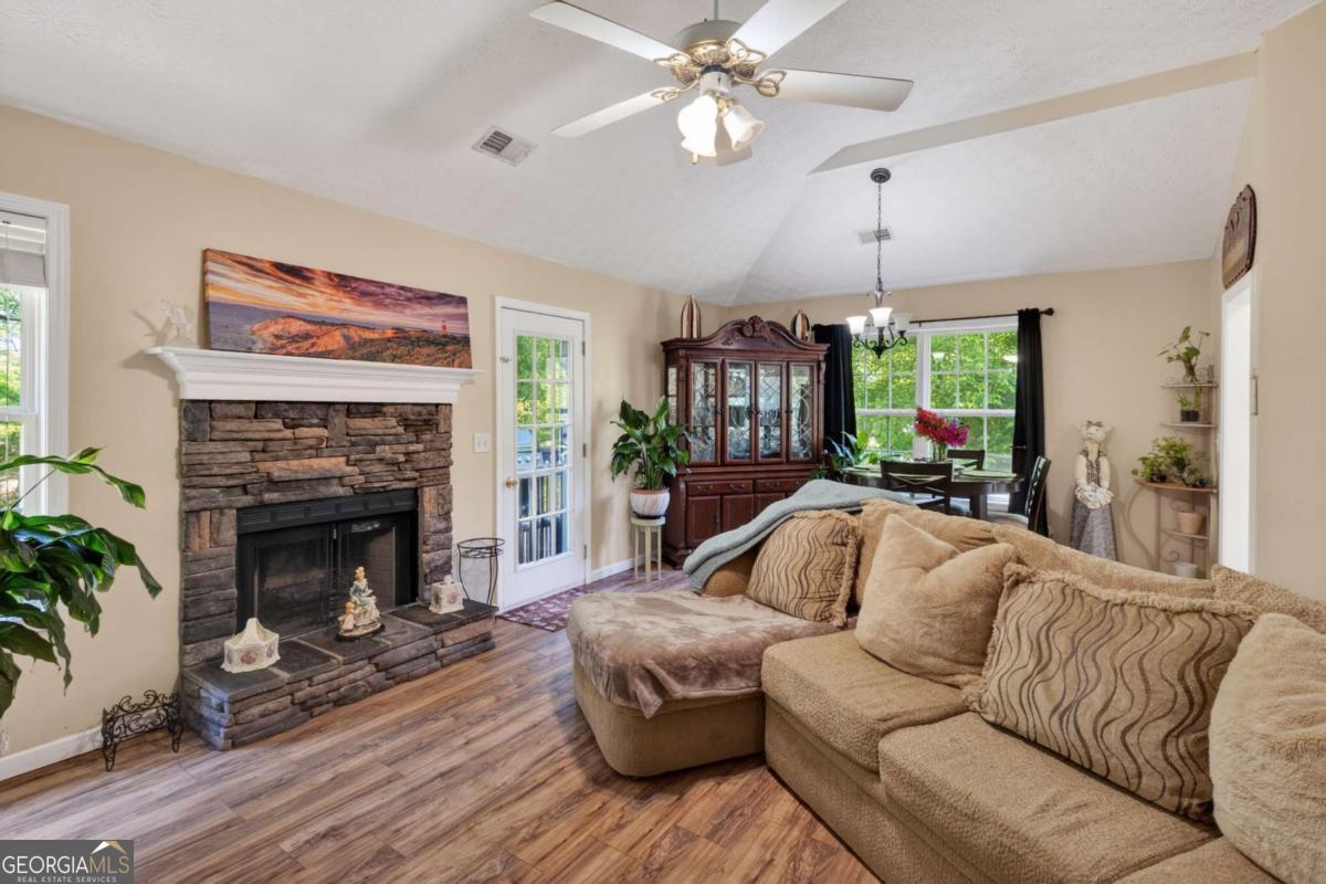 547 Hickeria Way Winder GA 30680