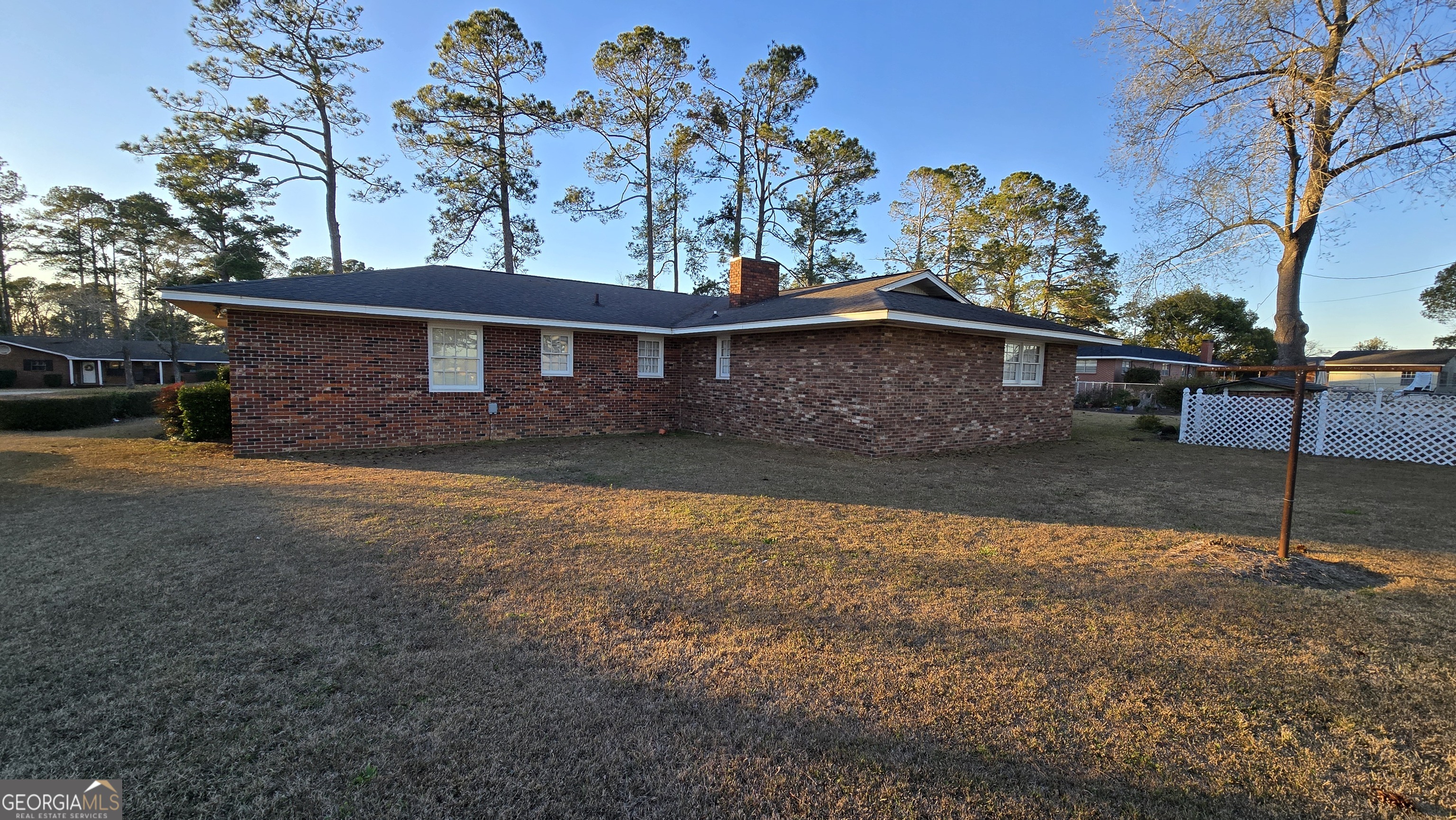 105 Rosemont Road Glennville GA 30427