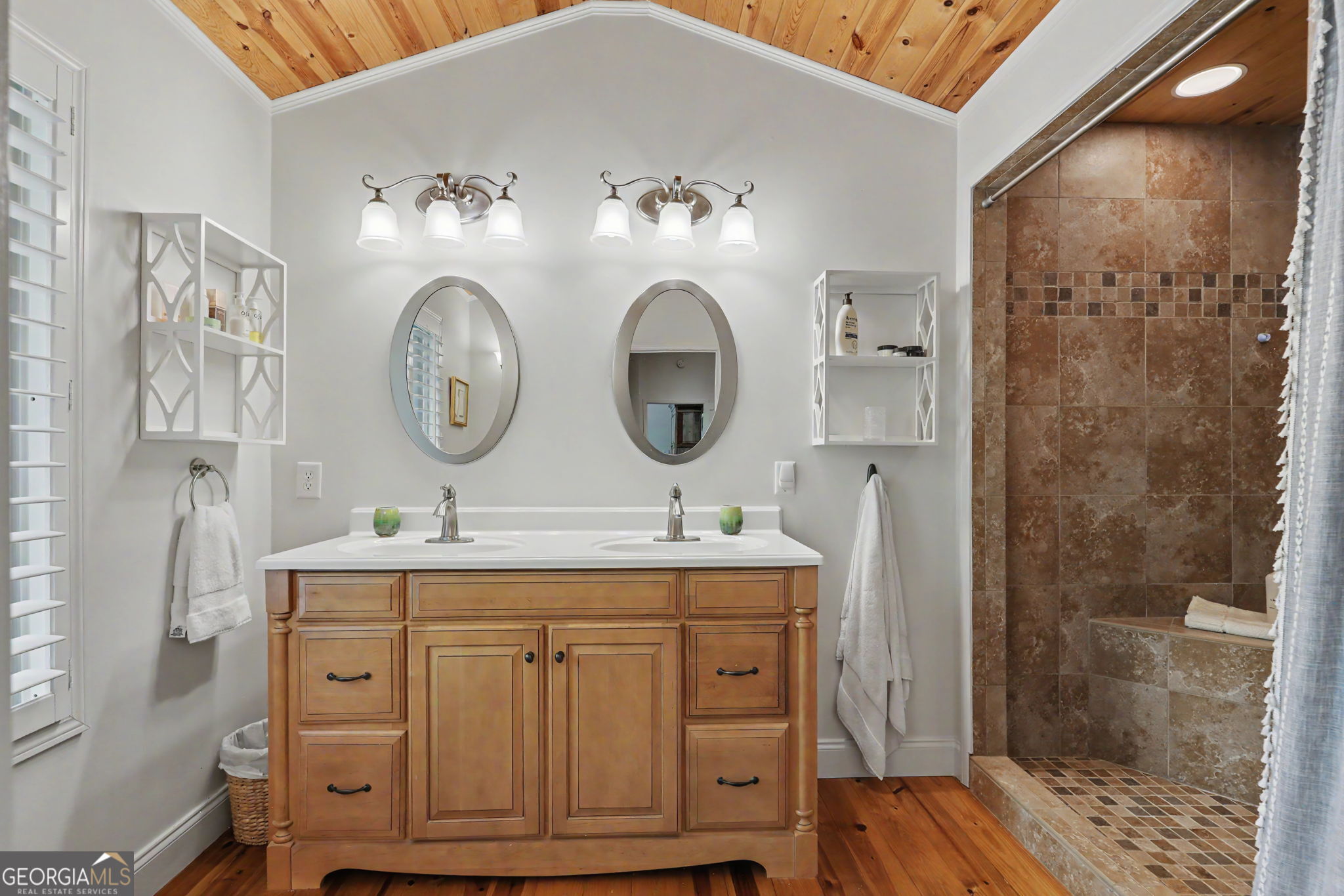 232 Perrin Cove Road Tiger GA 30576