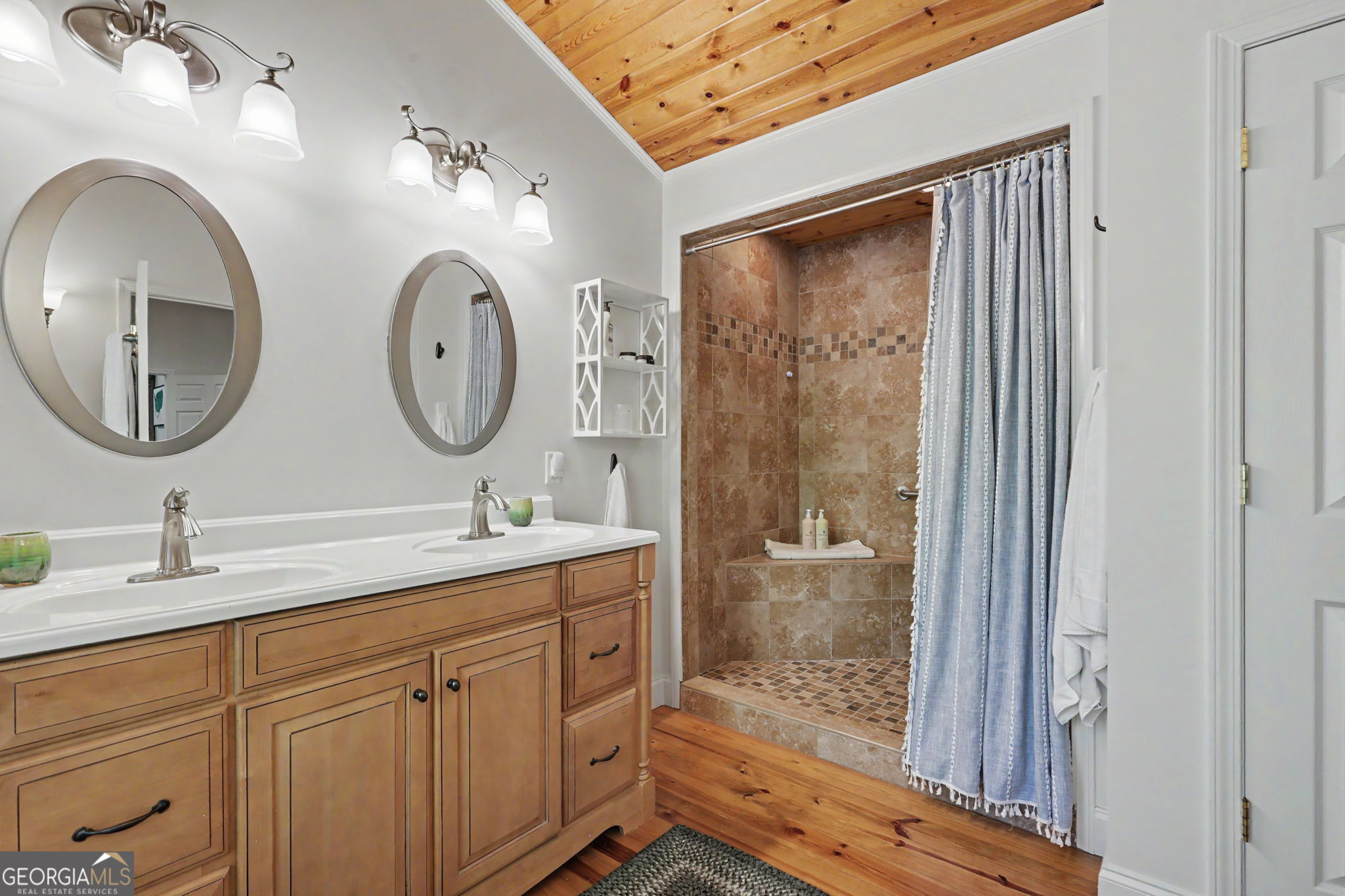 232 Perrin Cove Road Tiger GA 30576
