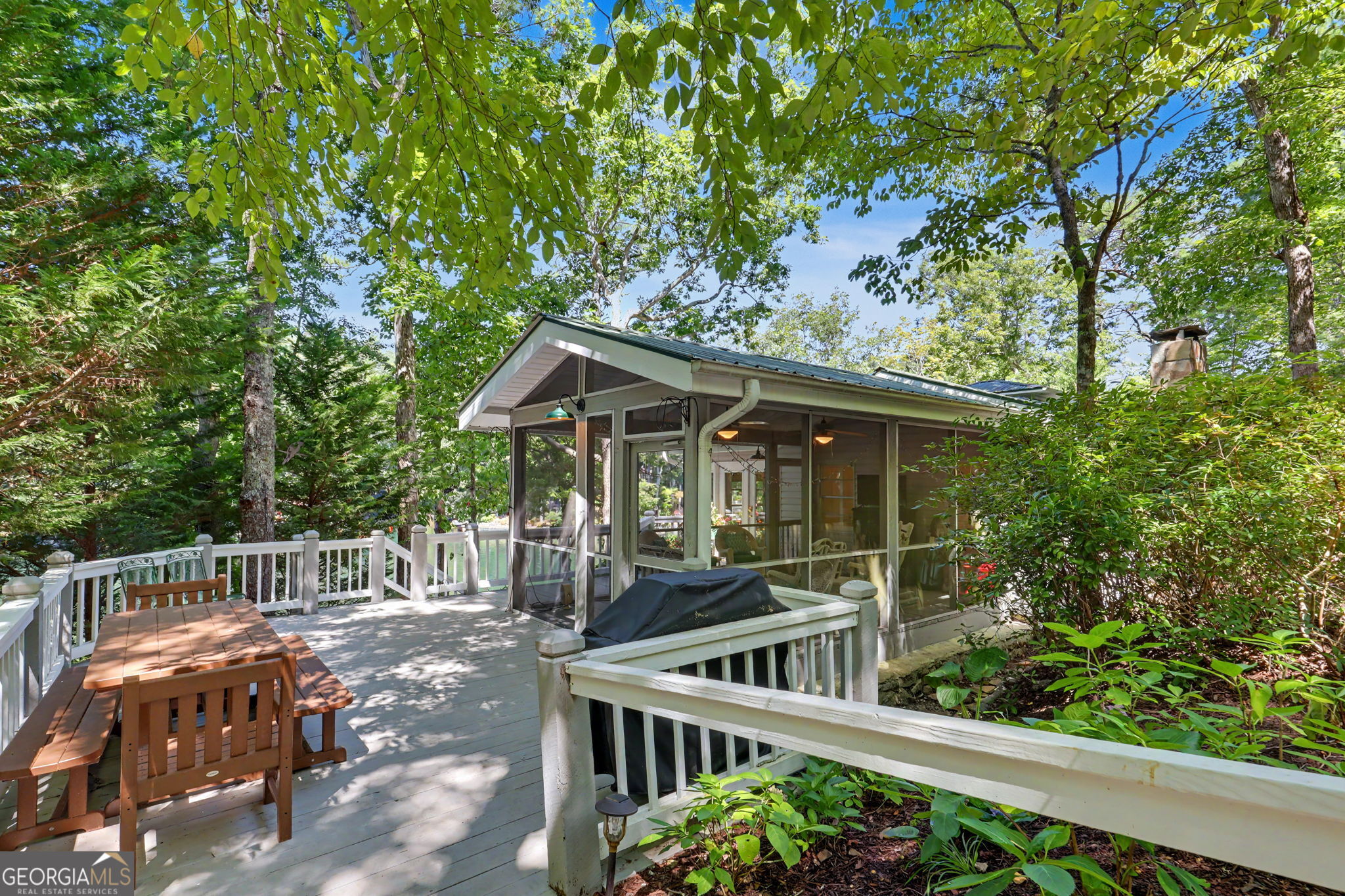 232 Perrin Cove Road Tiger GA 30576