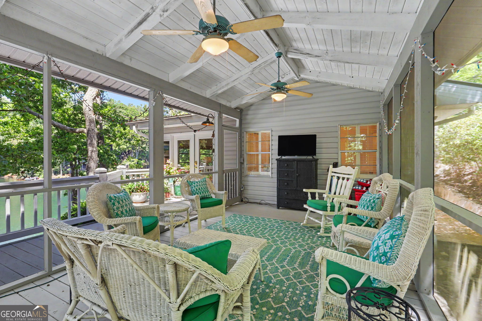 232 Perrin Cove Road Tiger GA 30576