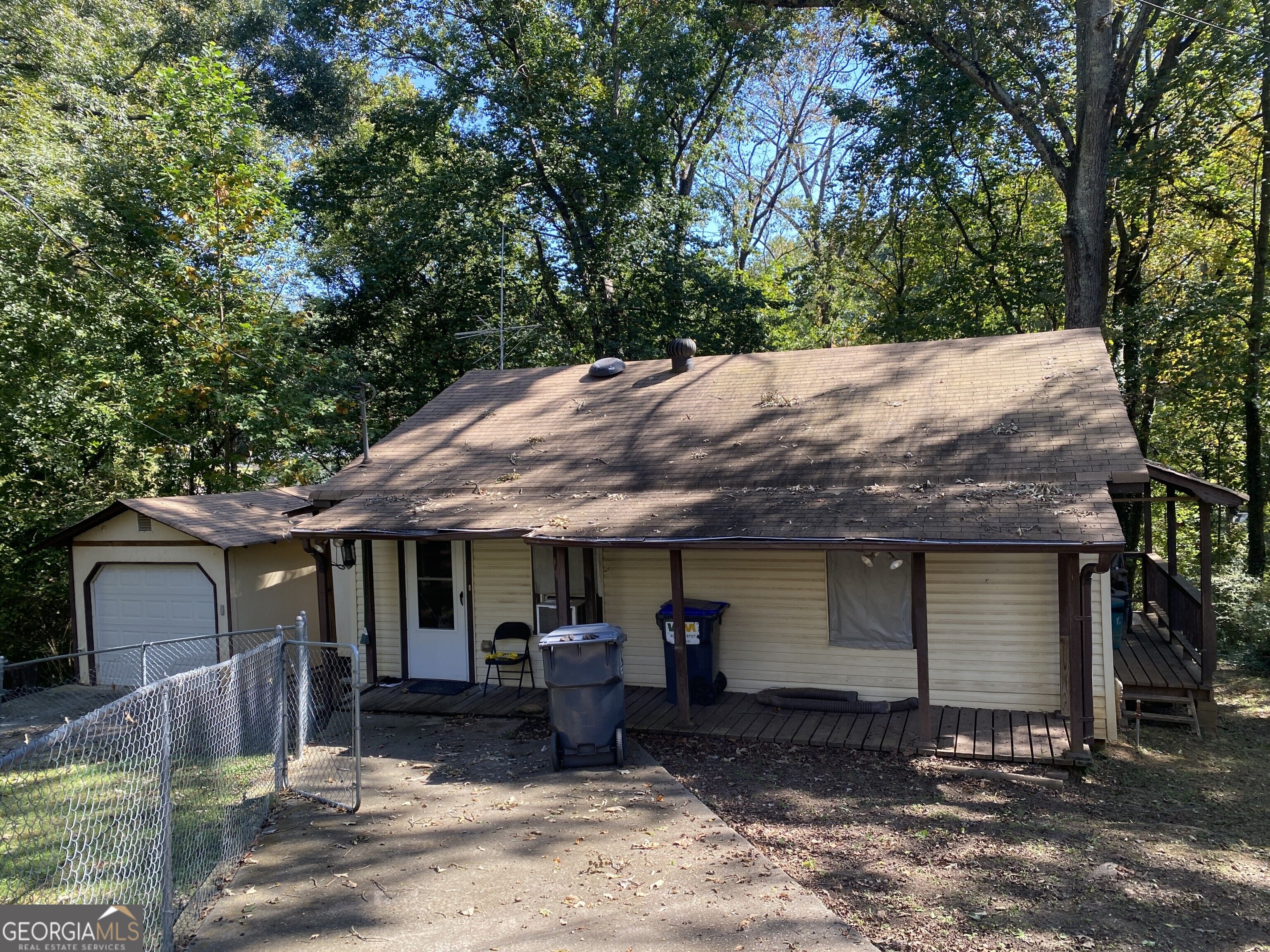 1297 Railroad Avenue Sugar Hill GA 30518
