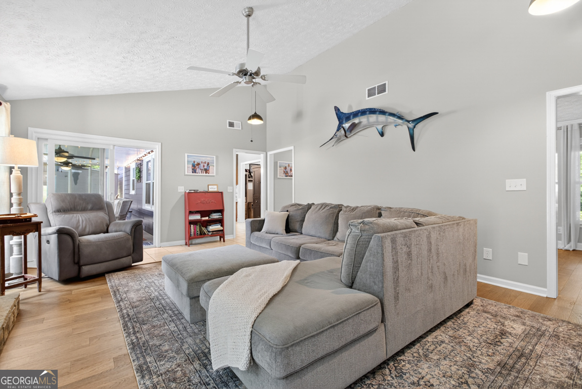 3756 Southgate Drive SW Lilburn GA 30047