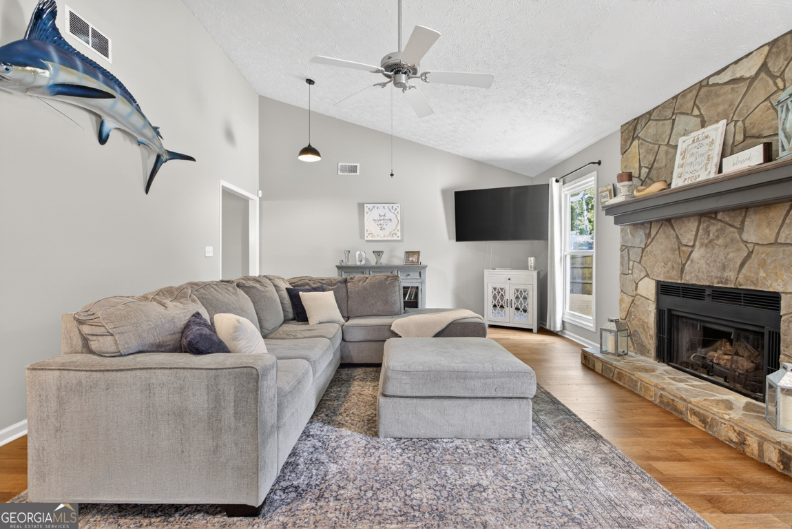 3756 Southgate Drive SW Lilburn GA 30047