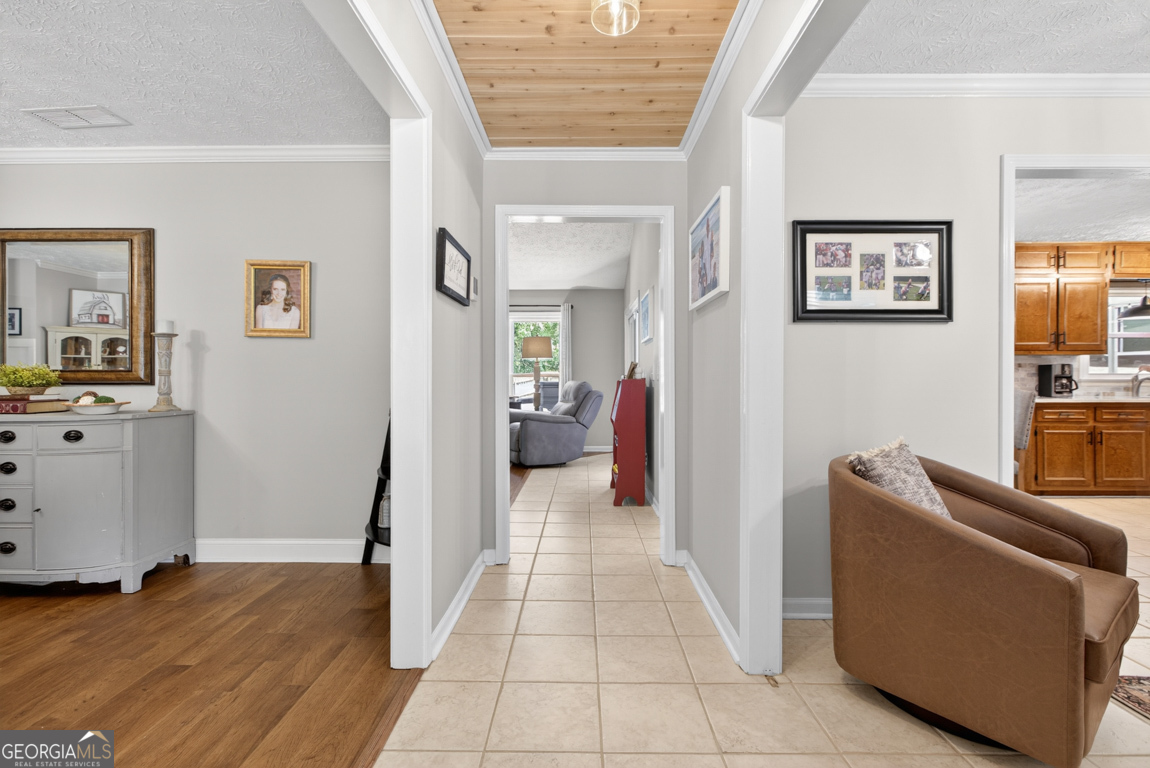 3756 Southgate Drive SW Lilburn GA 30047