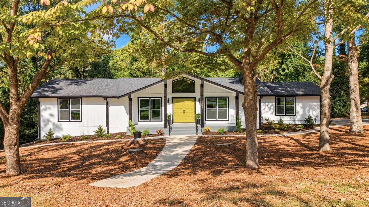 5303 Raintree Circle Oakwood GA 30566