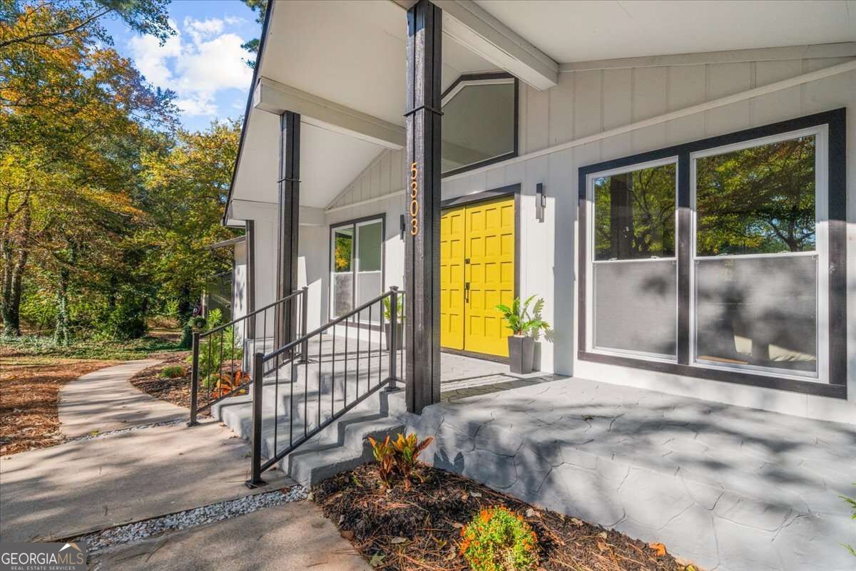 5303 Raintree Circle Oakwood GA 30566