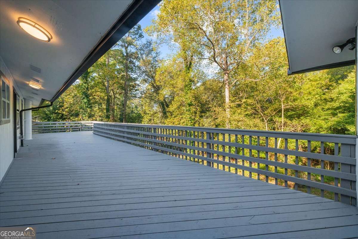 5303 Raintree Circle Oakwood GA 30566