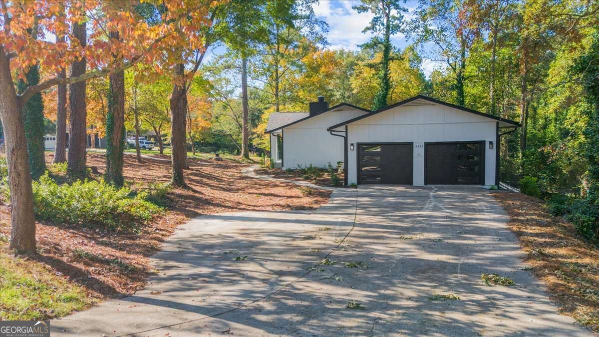 5303 Raintree Circle Oakwood GA 30566