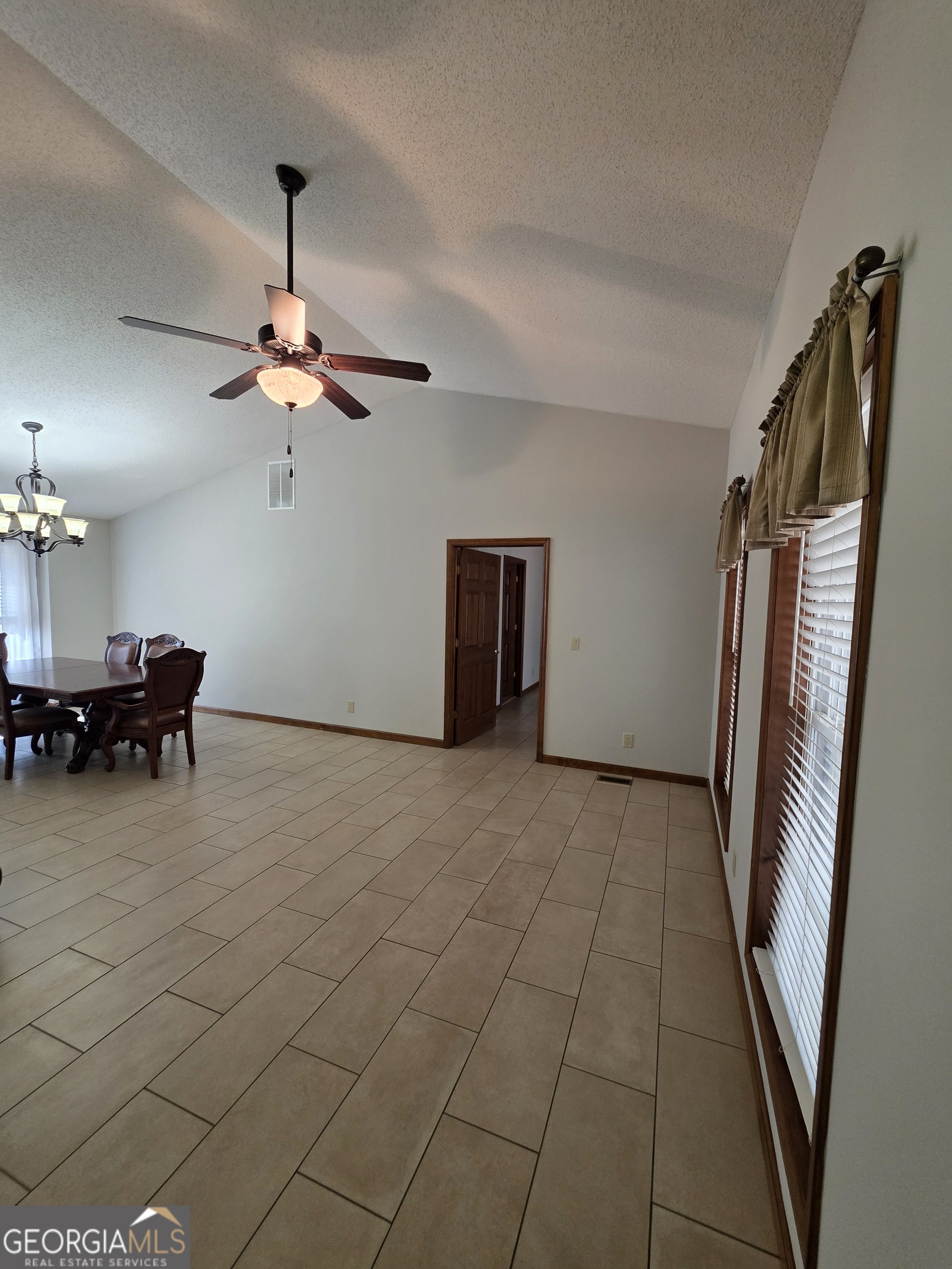 406 Hidden Lakes Trail Jefferson GA 30549