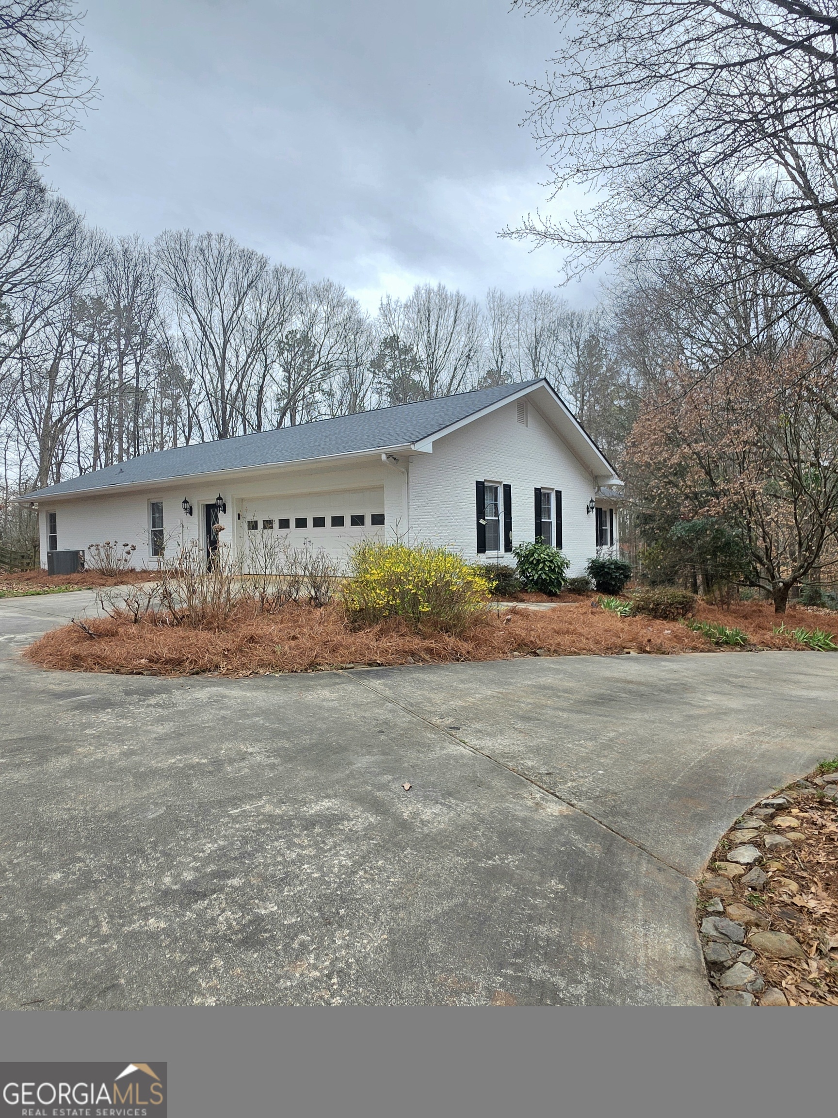 406 Hidden Lakes Trail Jefferson GA 30549