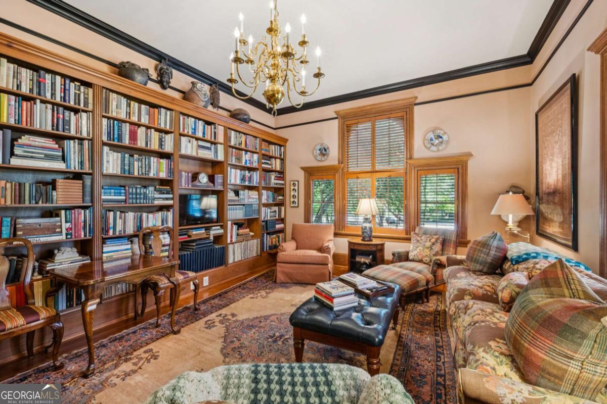 36 Delta Place NE Atlanta GA 30307