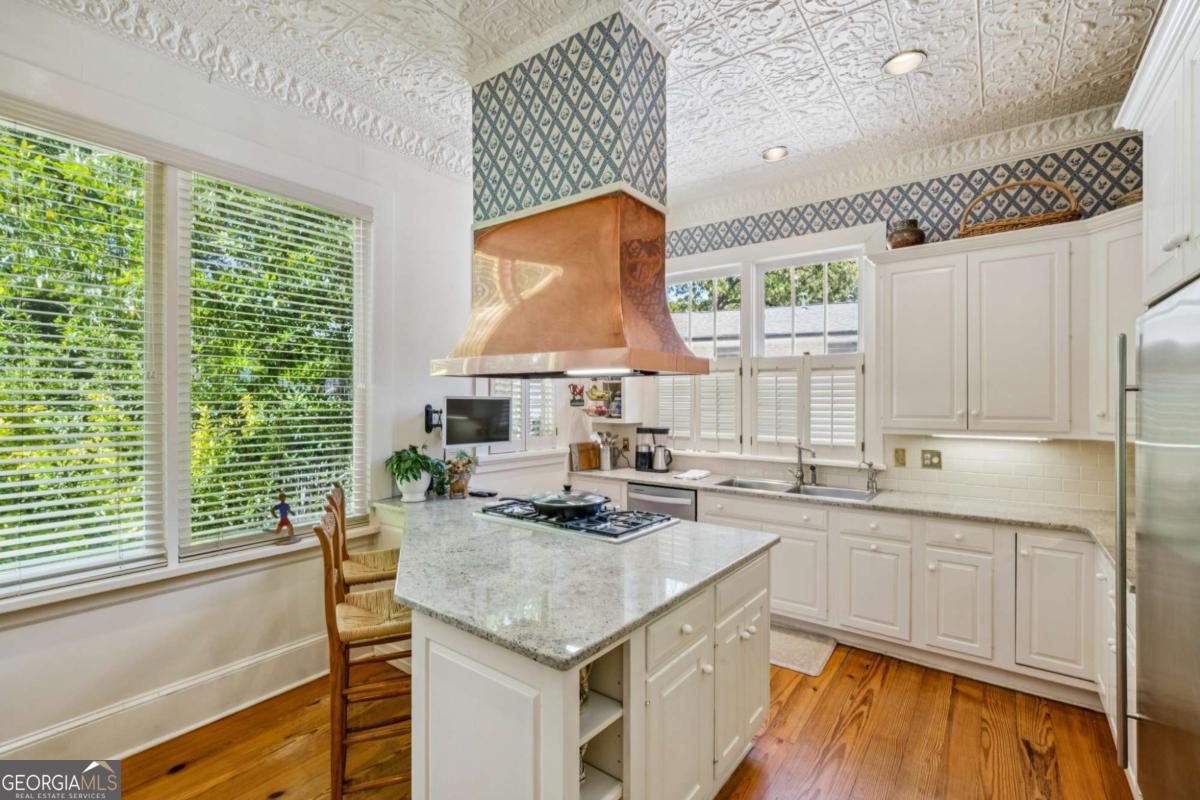 36 Delta Place NE Atlanta GA 30307