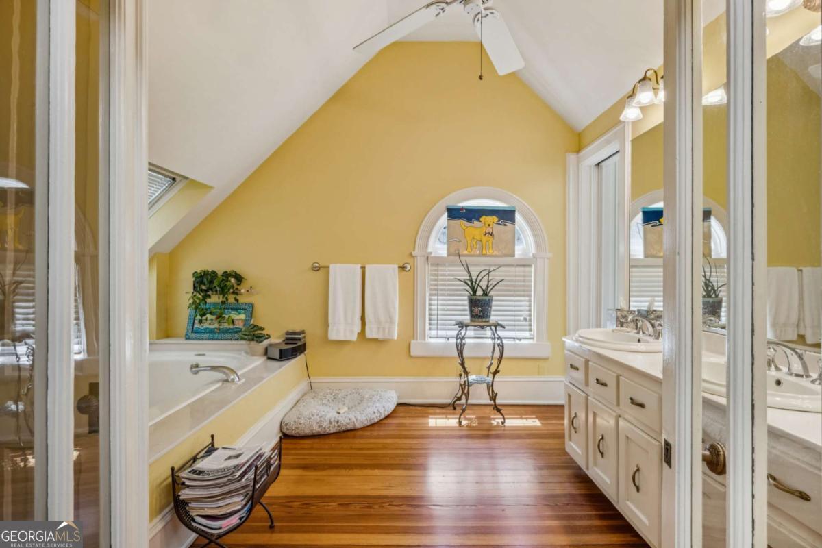 36 Delta Place NE Atlanta GA 30307