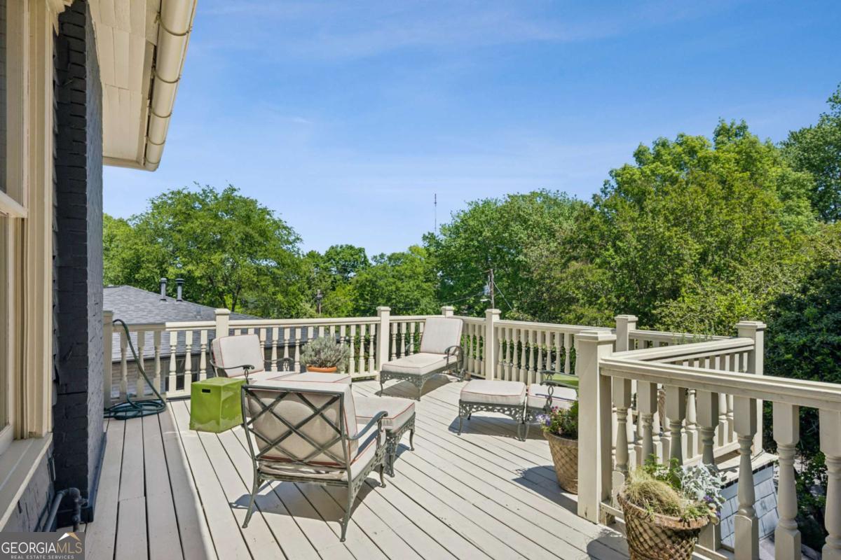 36 Delta Place NE Atlanta GA 30307