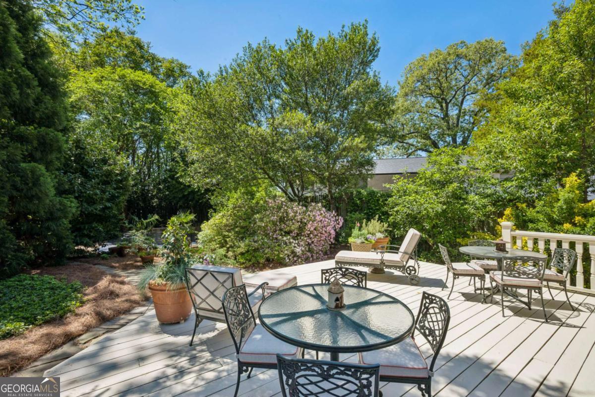 36 Delta Place NE Atlanta GA 30307