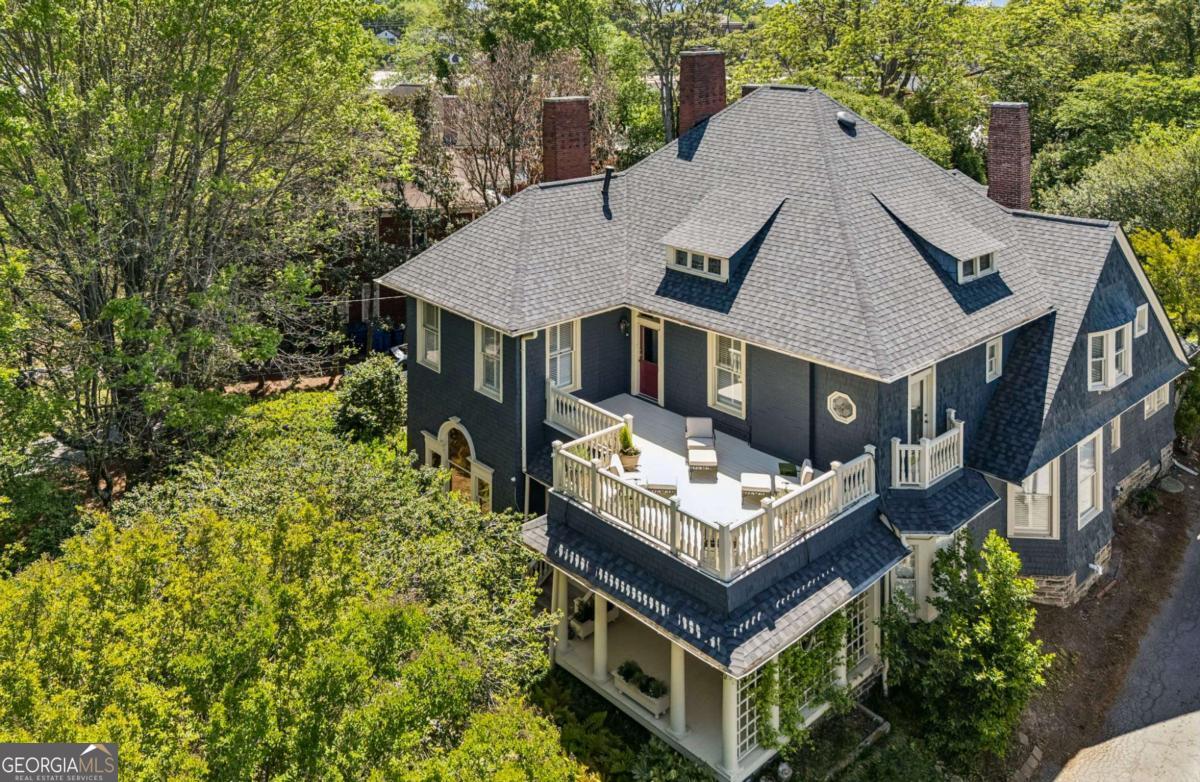 36 Delta Place NE Atlanta GA 30307