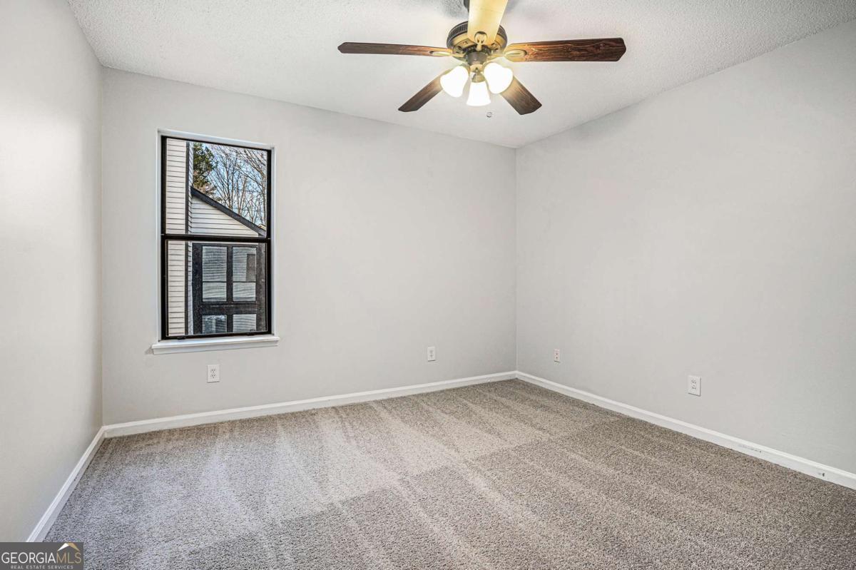 1655 Links Overlook Stone Mountain GA 30088