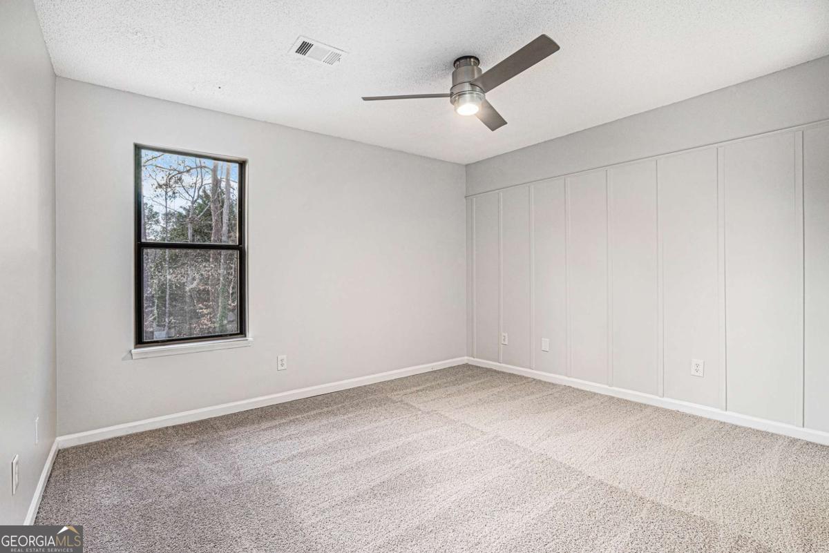 1655 Links Overlook Stone Mountain GA 30088