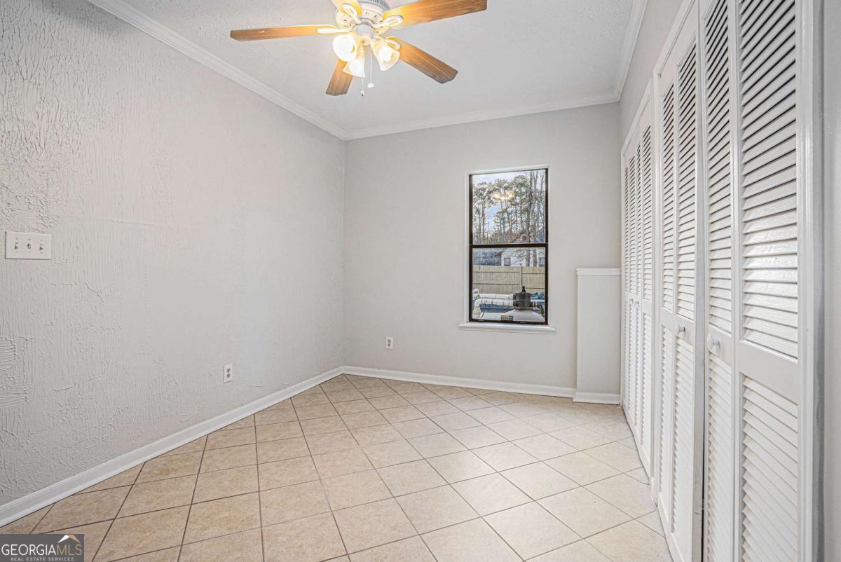 1655 Links Overlook Stone Mountain GA 30088