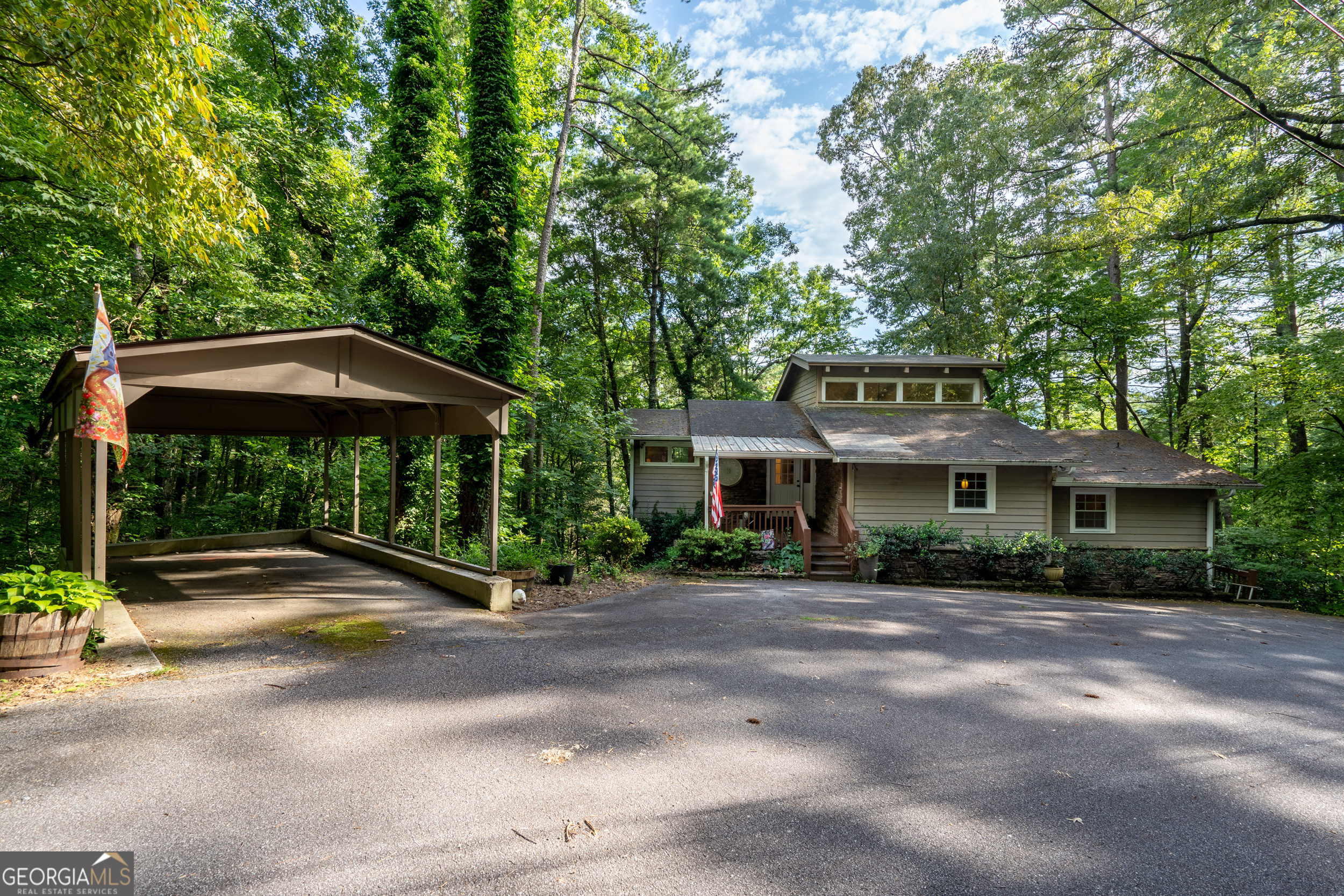 15 Hidden Waters Lane Clayton GA 30525