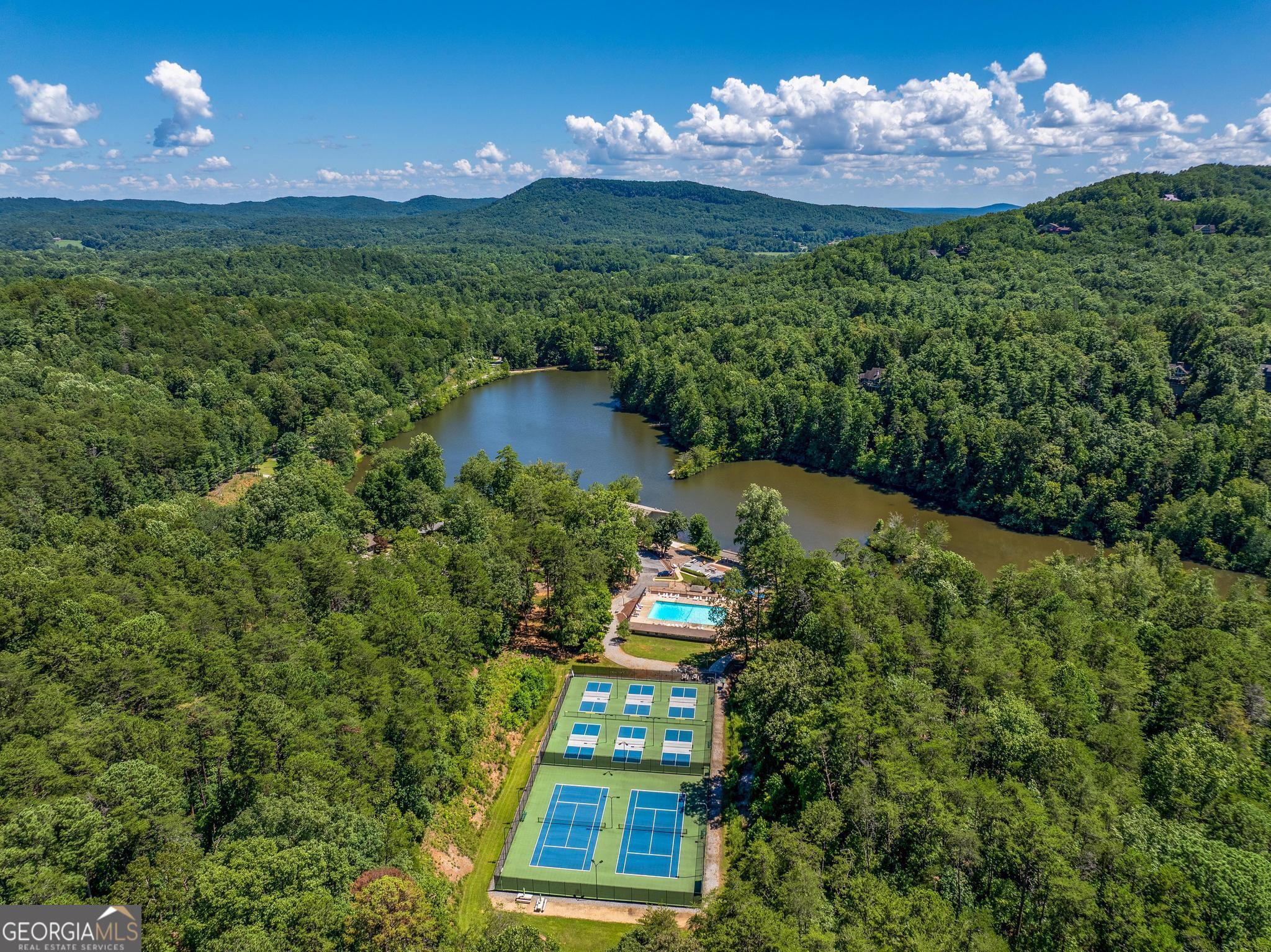 1127 Sautee Trail Sautee Nacoochee GA 30571
