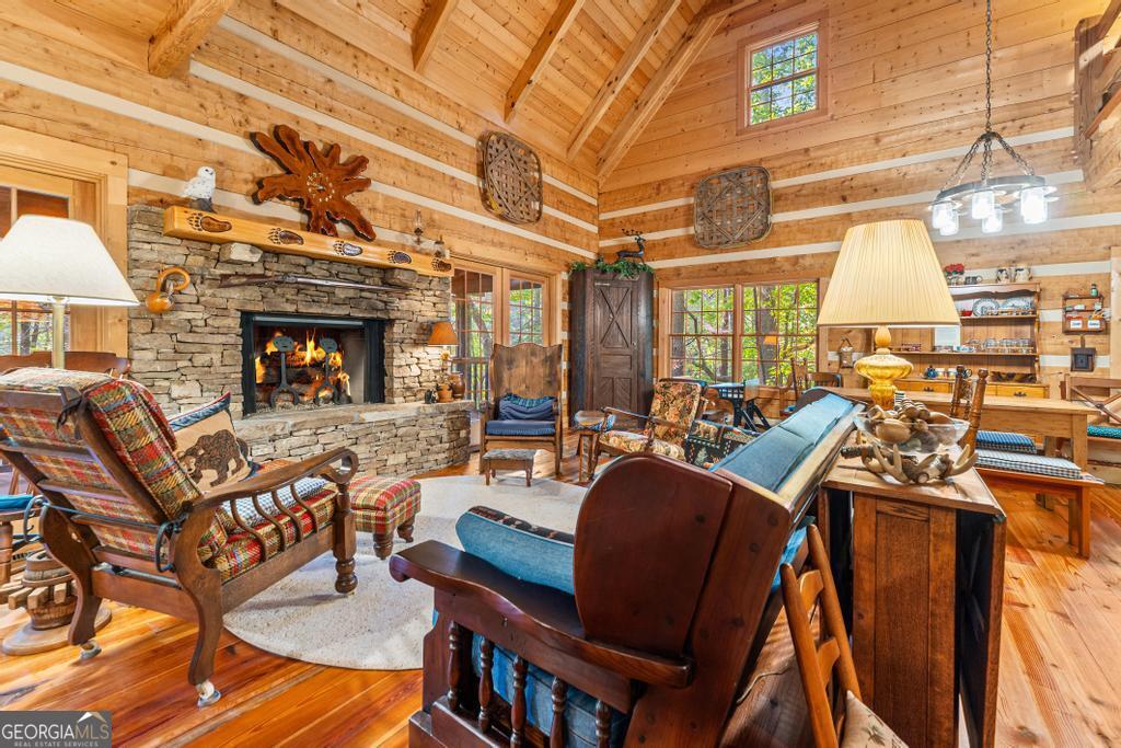 1127 Sautee Trail Sautee Nacoochee GA 30571