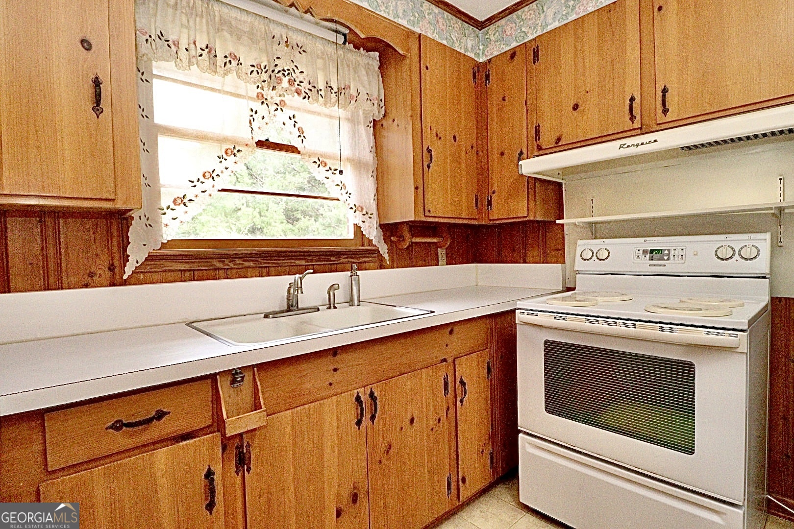 1206 Mcree Drive Valdosta GA 31602