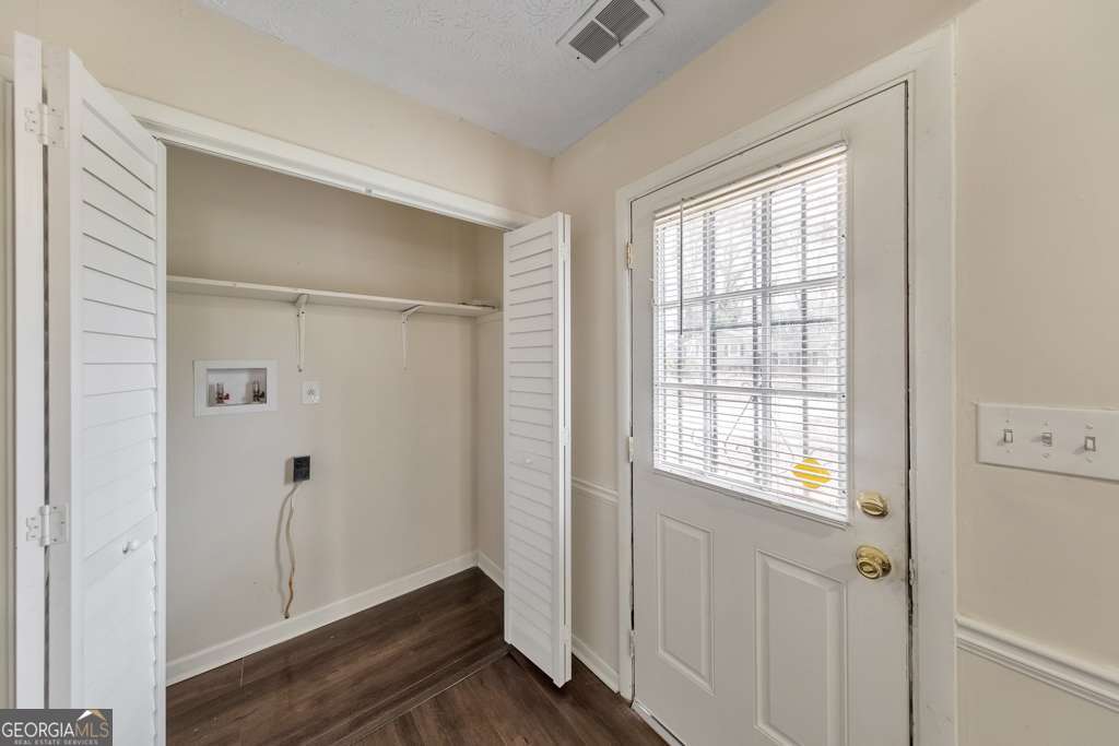 6675 Leisure Trail Atlanta GA 30349