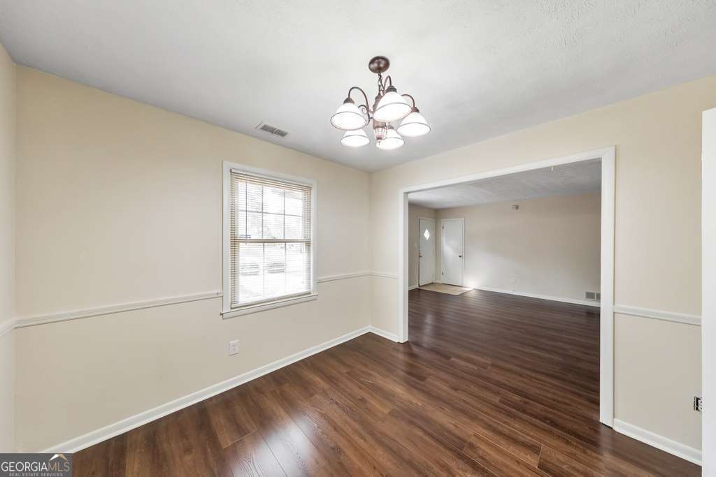 6675 Leisure Trail Atlanta GA 30349
