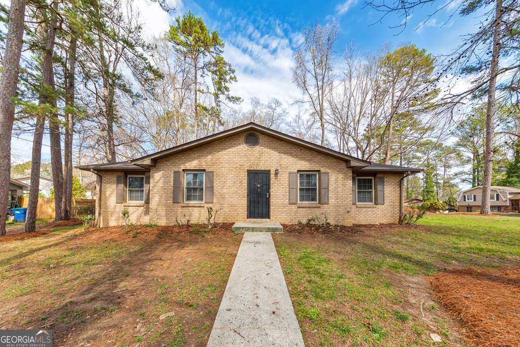 6675 Leisure Trail Atlanta GA 30349