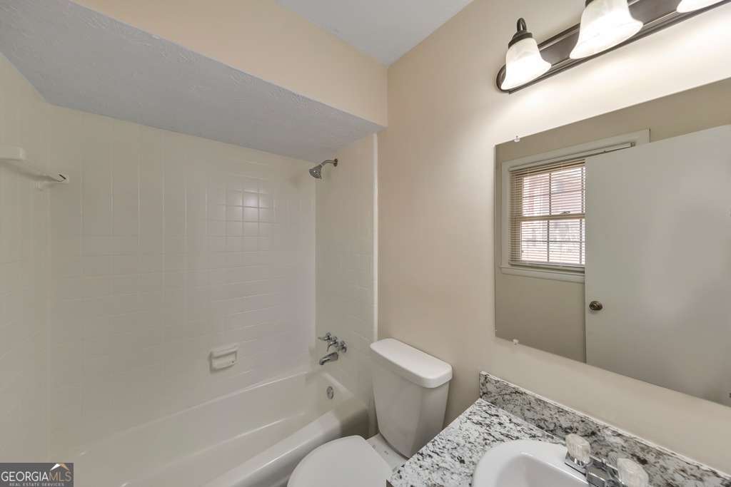 6675 Leisure Trail Atlanta GA 30349