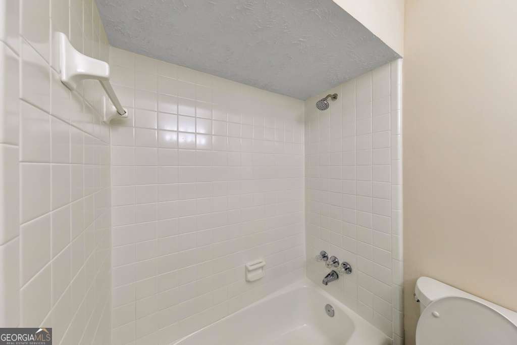 6675 Leisure Trail Atlanta GA 30349