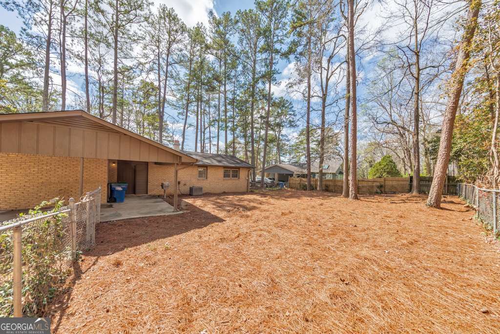 6675 Leisure Trail Atlanta GA 30349