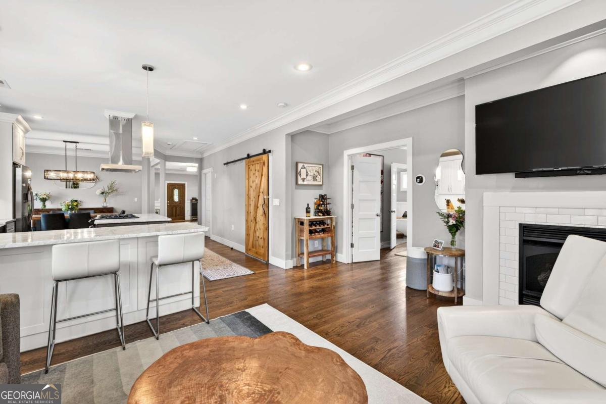 20 Sanderson Street NE Atlanta GA 30307