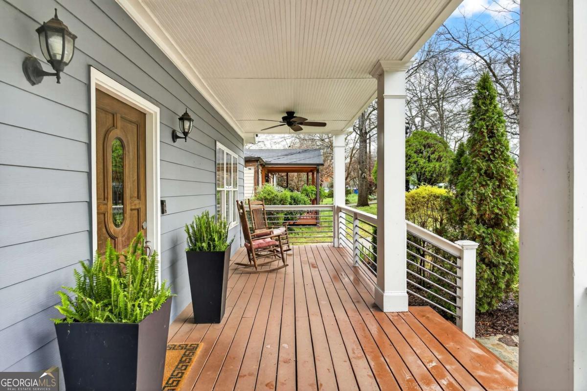 20 Sanderson Street NE Atlanta GA 30307