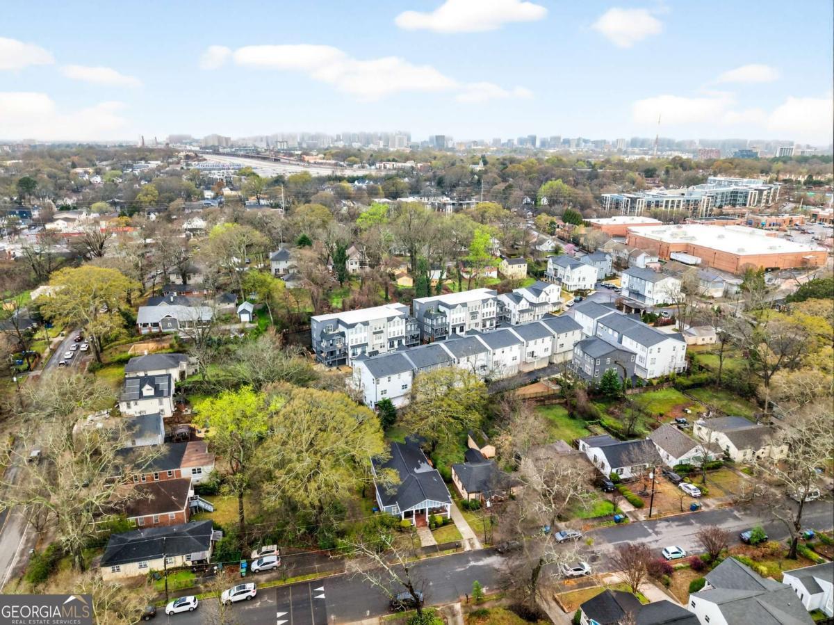 20 Sanderson Street NE Atlanta GA 30307