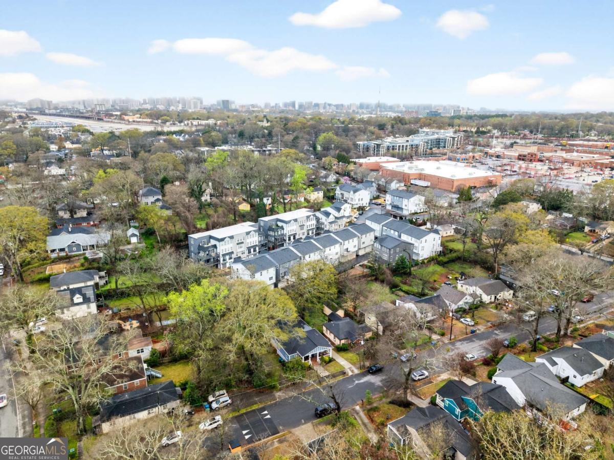 20 Sanderson Street NE Atlanta GA 30307