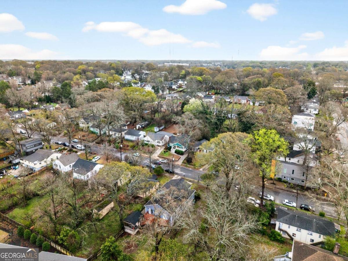20 Sanderson Street NE Atlanta GA 30307